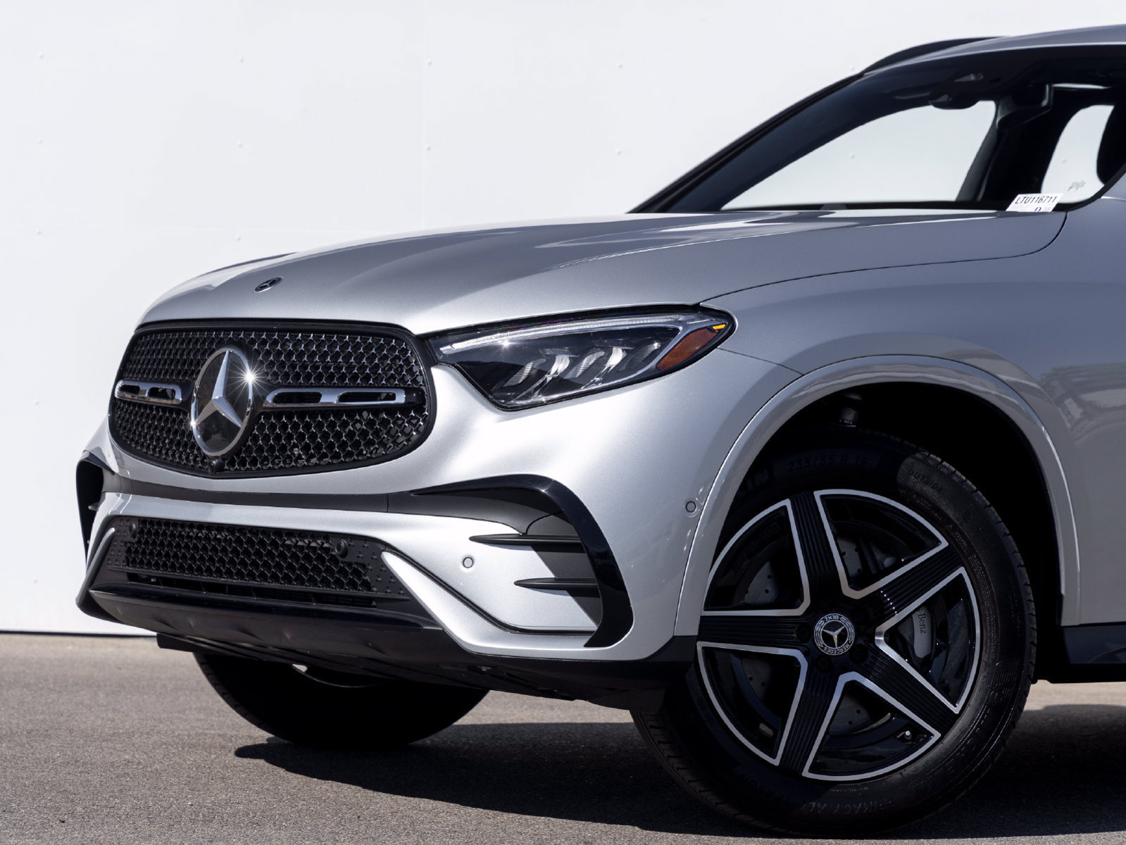 Certified 2026 Mercedes-Benz GLC 300 image 2