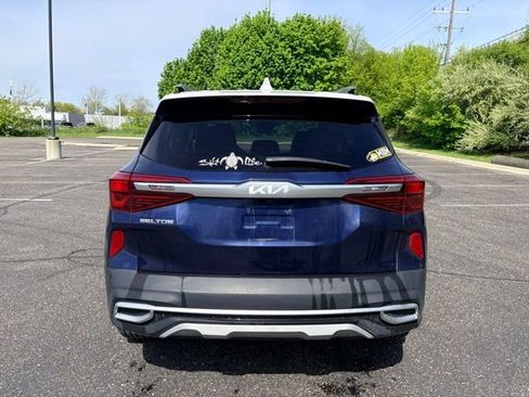 Used 2022 Kia Seltos S AWD/4WD image 4