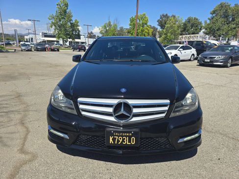 Used 2012 Mercedes-Benz C 250 Sedan image 2