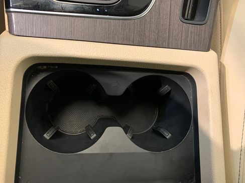 Used 2023 Audi Q5 2.0T Premium w/ Convenience Package image 37