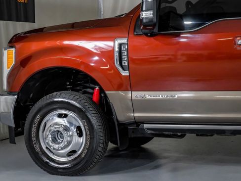 Used 2017 Ford F350 King Ranch w/ King Ranch Ultimate Package image 12