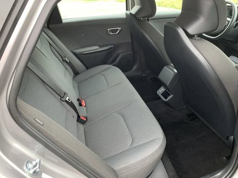 Used 2025 Kia K4 FWD image 29