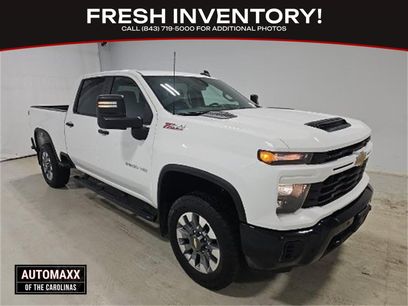 Used 2025 Chevrolet Silverado 2500 Custom w/ Custom Value Package