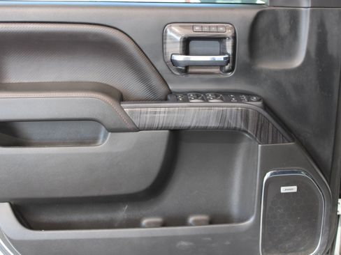 Used 2017 GMC Sierra 1500 SLT image 23