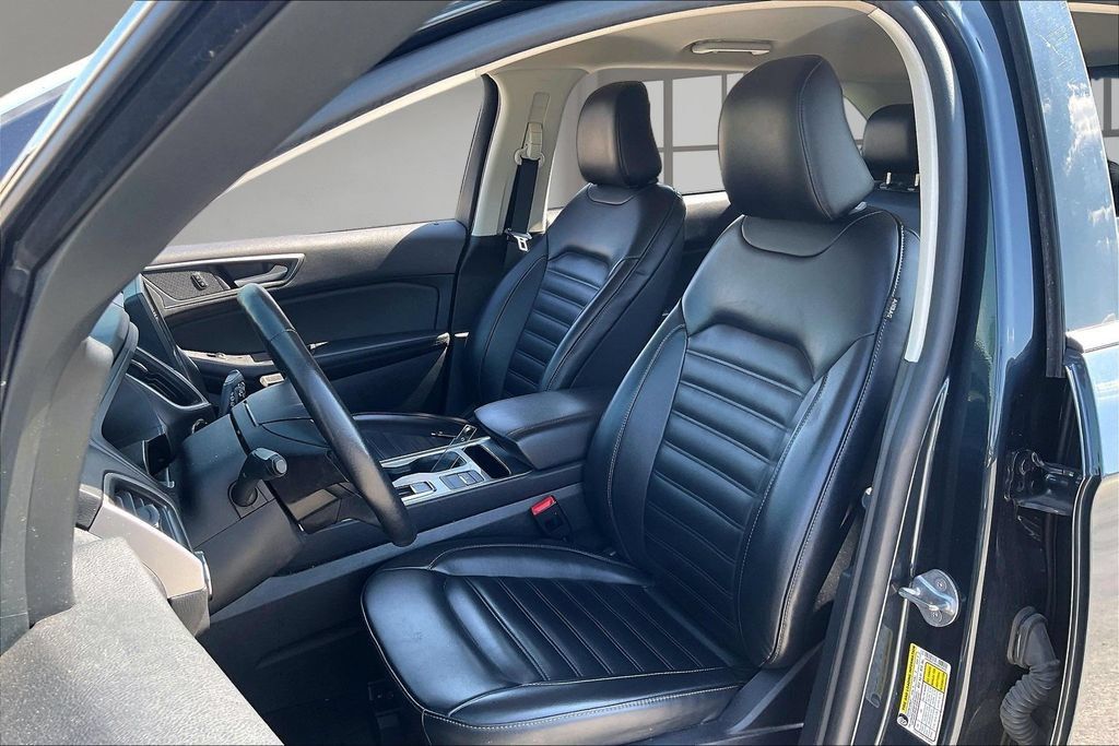 Used 2024 Ford Edge SEL AWD/4WD image 20