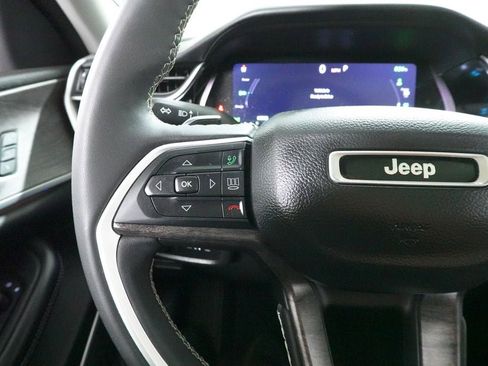Used 2022 Jeep Grand Cherokee Limited 4xe AWD/4WD image 11