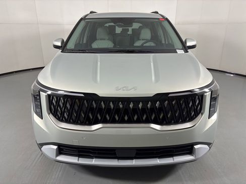 New 2026 Kia Carnival EX FWD image 3