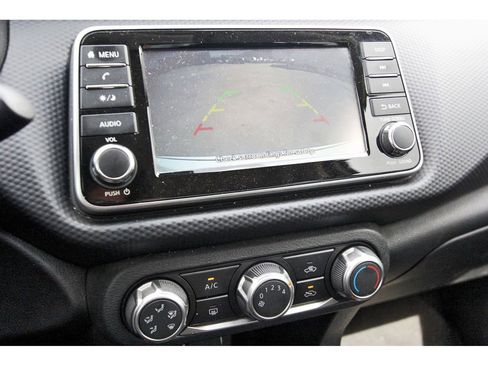 Used 2024 Nissan Kicks S image 20