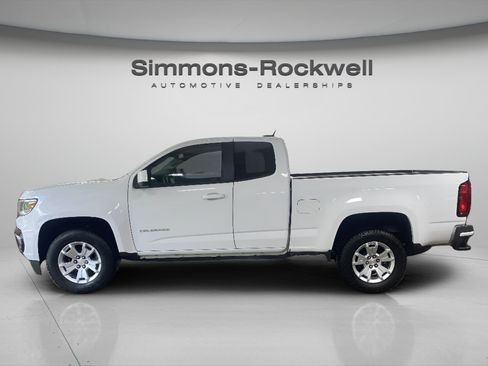 Used 2022 Chevrolet Colorado LT w/ Fleet Safety Package RWD image 2