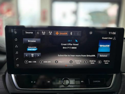 Used 2023 Nissan Altima 2.5 SV w/ SV Premium Package image 32