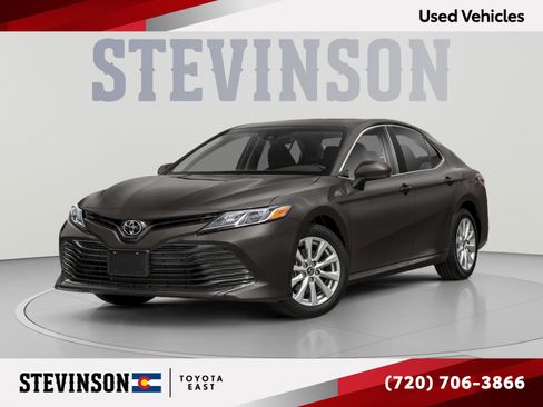 Used 2020 Toyota Camry LE FWD image 1