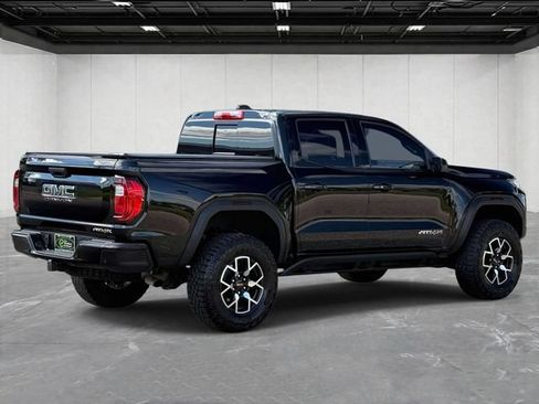 Used 2024 GMC Canyon AT4X AWD/4WD image 5