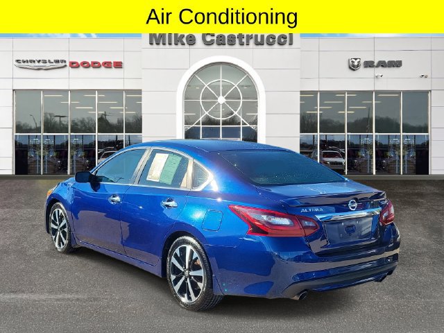 Used 2018 Nissan Altima 2.5 SR FWD image 6