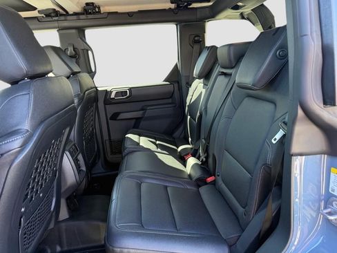 New 2025 Ford Bronco Badlands image 30