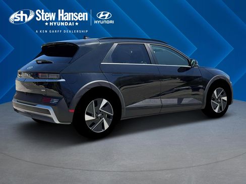 New 2026 Hyundai Ioniq 5 SEL image 9