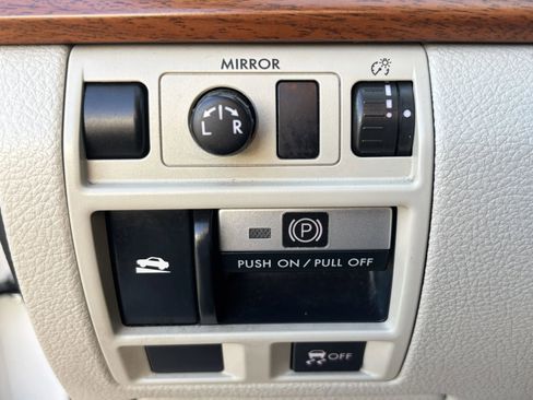 Used 2014 Subaru Outback 2.5i Limited w/ Moonroof Package image 16