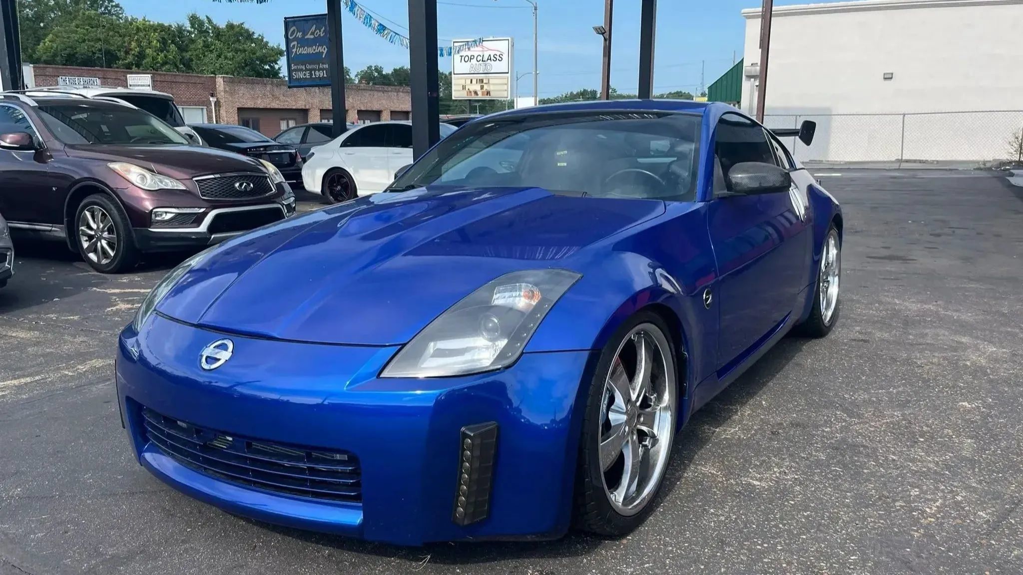 Used 2005 Nissan 350Z Touring RWD image 1
