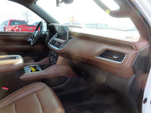 Used 2021 Chevrolet Tahoe High Country w/ Premium Package image 57