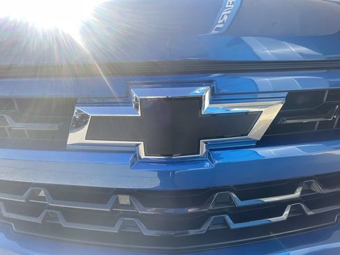 Certified 2022 Chevrolet Silverado 1500 RST AWD/4WD image 30