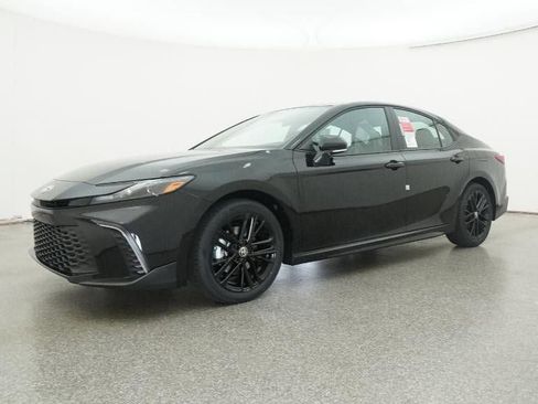 New 2026 Toyota Camry SE image 17