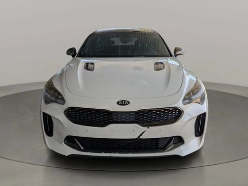 Used 2018 Kia Stinger GT2 RWD image 8