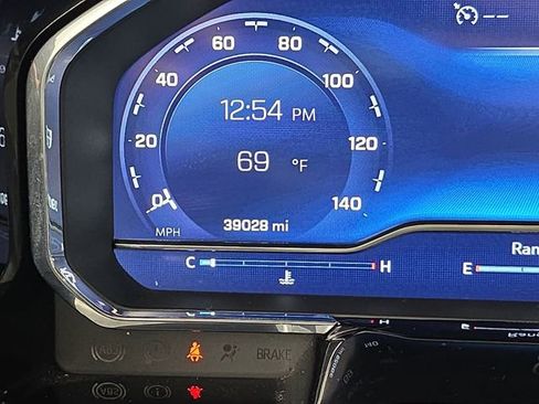 Used 2025 Chevrolet Silverado 1500 LT image 26