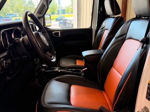 Used 2021 Jeep Wrangler Unlimited Sport AWD/4WD image 16