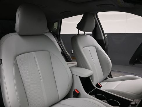 New 2026 Hyundai Kona Limited image 13