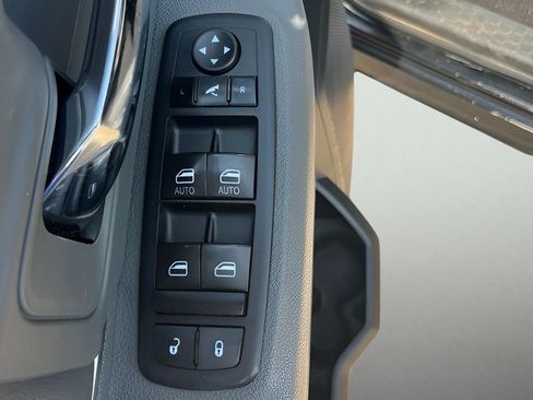 Used 2019 RAM 1500 Big Horn RWD image 13