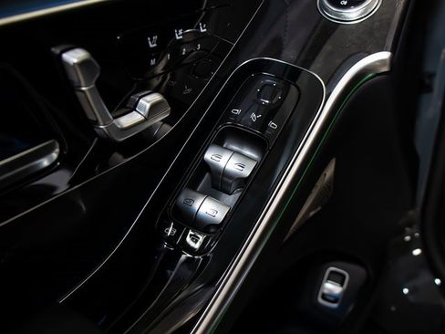 Used 2026 Mercedes-Benz S 580 4MATIC Sedan image 15