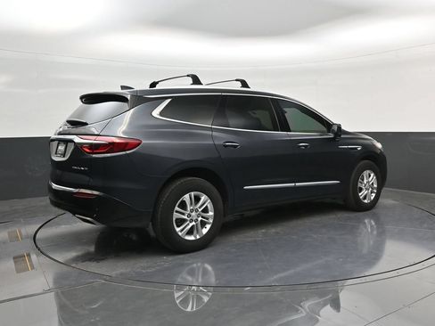 Used 2018 Buick Enclave Essence FWD image 6