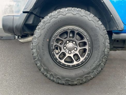 Used 2021 Jeep Wrangler Unlimited Sport AWD/4WD image 28