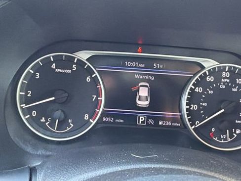 Used 2025 Nissan Sentra SV w/ All-Weather Package image 28