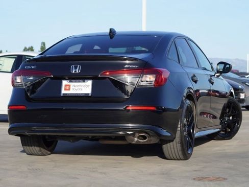 Used 2022 Honda Civic Sport image 5