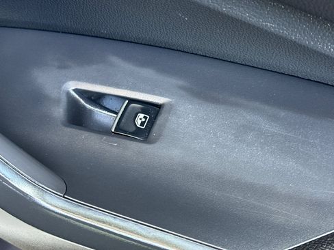 Used 2022 Volkswagen Jetta S FWD image 21