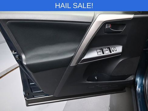 Used 2018 Toyota RAV4 LE w/ All Weather Liner Package image 10