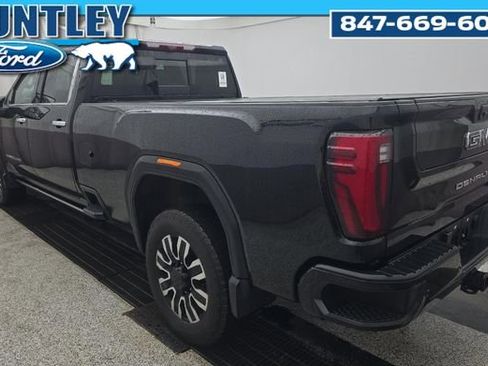 Used 2024 GMC Sierra 2500 Denali Ultimate image 5