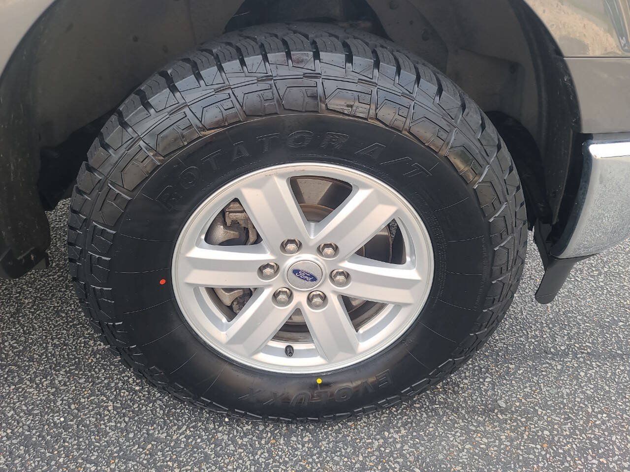 Used 2023 Ford F150 XLT AWD/4WD image 9