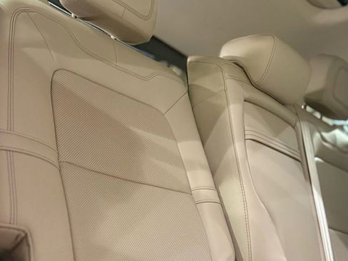 Used 2022 Lincoln Corsair Grand Touring image 56