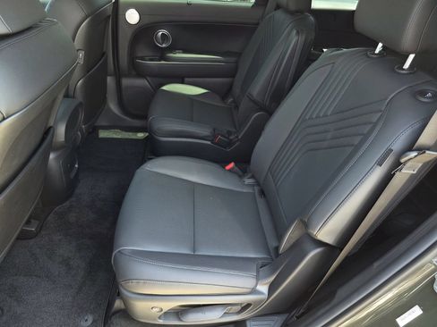 Certified 2026 Hyundai Palisade FWD Hybrid image 17