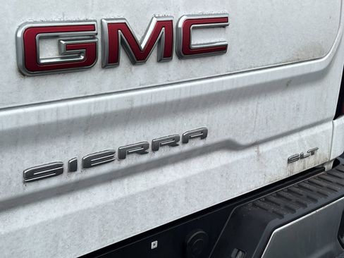 Used 2024 GMC Sierra 1500 SLT image 8