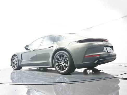 Certified 2026 Porsche Panamera 4 AWD/4WD image 49