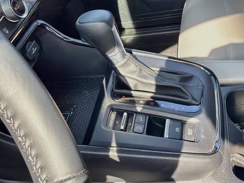 Used 2025 Honda CR-V EX-L image 18