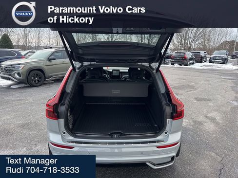 New 2026 Volvo XC60 B5 Ultra w/ Climate Package image 10