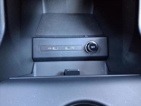 Certified 2023 Audi Q4 e-tron Prestige image 22