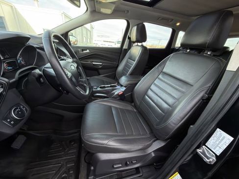 Used 2016 Ford Escape Titanium FWD image 23