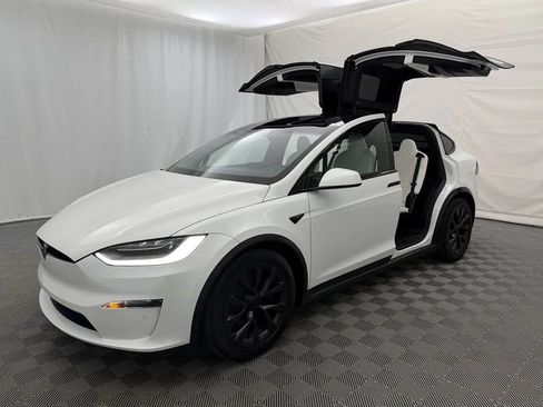 Used 2022 Tesla Model X AWD/4WD image 8