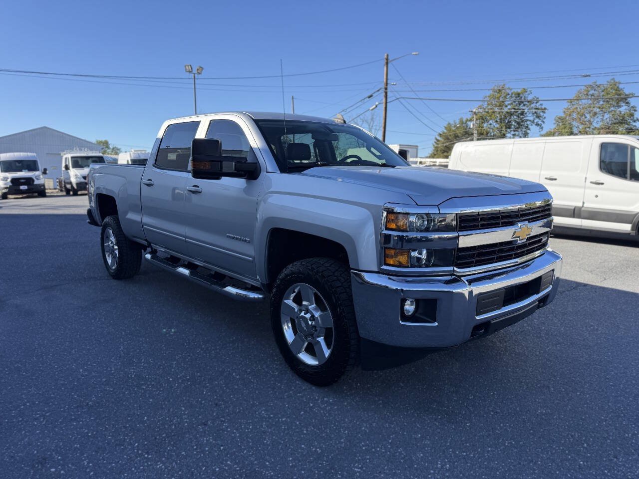 Used 2017 Chevrolet Silverado 2500 LT w/ All Star Edition AWD/4WD image 4