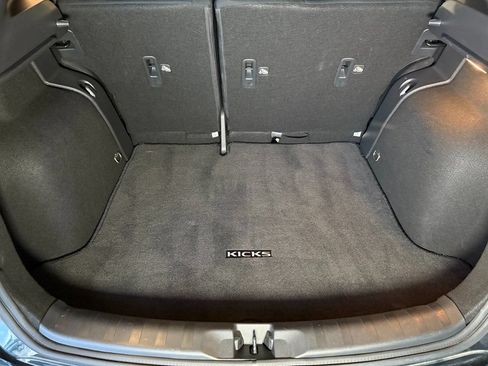 Used 2021 Nissan Kicks S FWD image 21