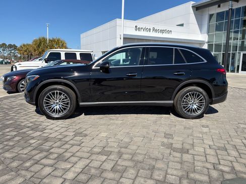 New 2026 Mercedes-Benz GLC 300 image 12